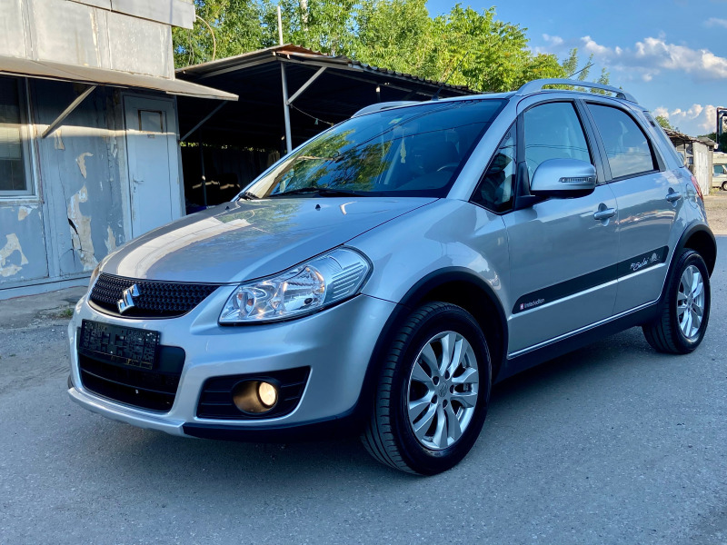 Suzuki SX4 1.6i 4x4 PizSulai Facelift, снимка 1 - Автомобили и джипове - 46275634