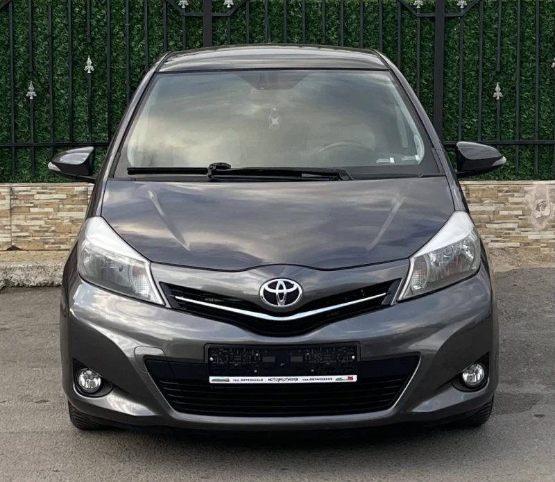 Toyota Yaris 1.4 D4D EURO 5B, снимка 2 - Автомобили и джипове - 46823017