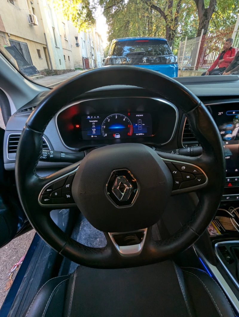 Renault Megane 1.5 Blue dCi, снимка 10 - Автомобили и джипове - 47611733