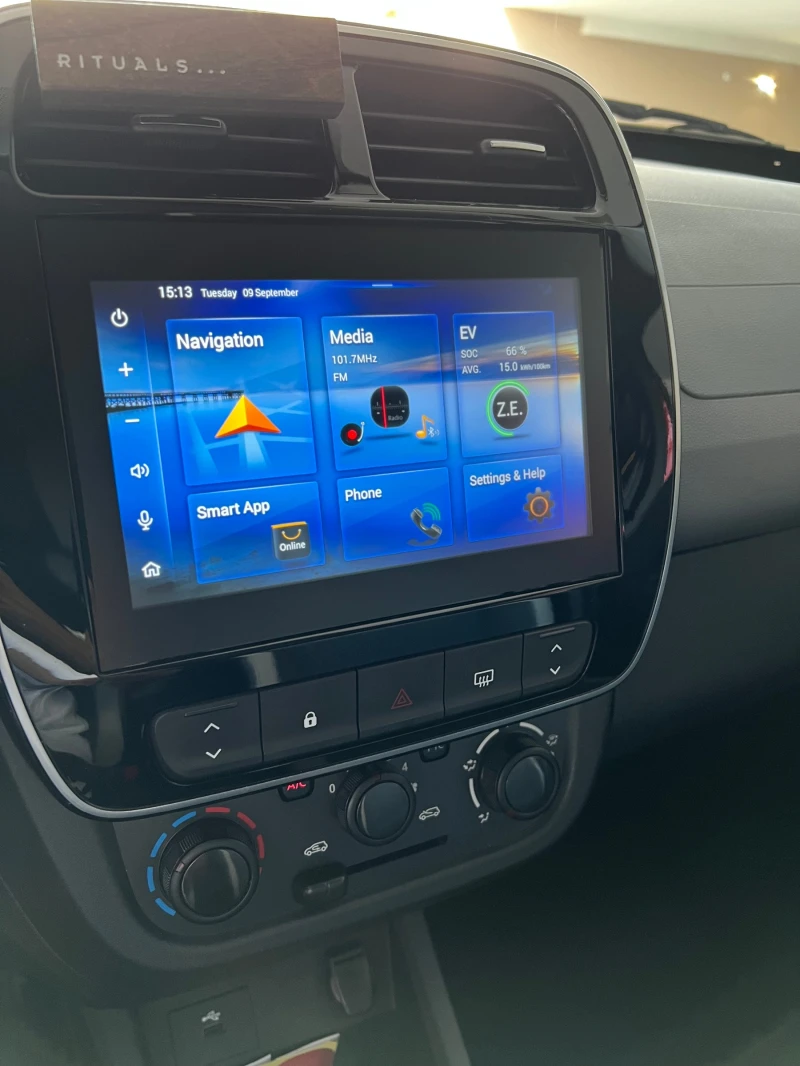 Dacia Spring Renault CITY KZE, снимка 11 - Автомобили и джипове - 52797491