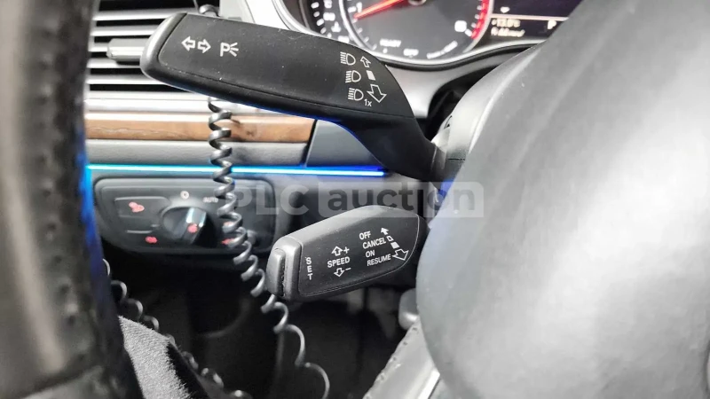 Audi A6, снимка 15 - Автомобили и джипове - 52332620