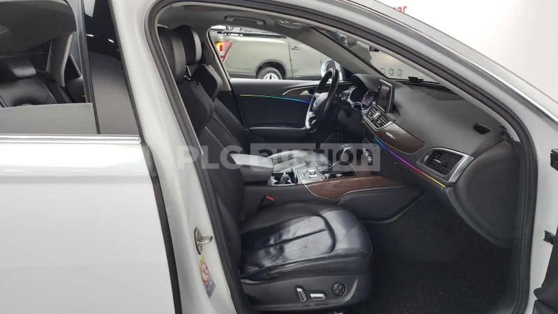 Audi A6, снимка 11 - Автомобили и джипове - 52332620