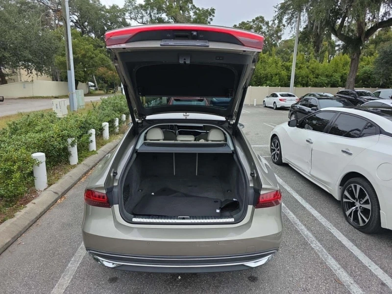 Audi A7 * CARFAX * БЕЗ ПЪРВОНАЧАЛНА ВНОСКА, снимка 11 - Автомобили и джипове - 52815456