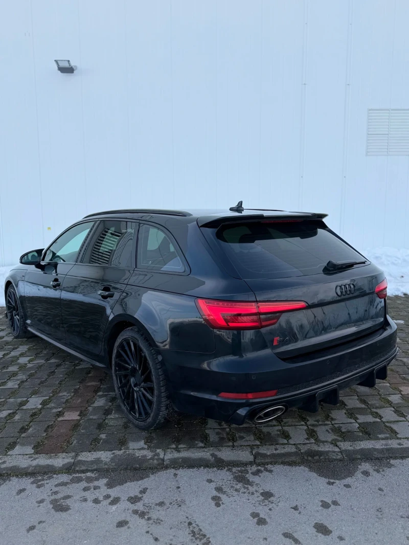 Audi A4 RS PacketDigital, снимка 8 - Автомобили и джипове - 53537981