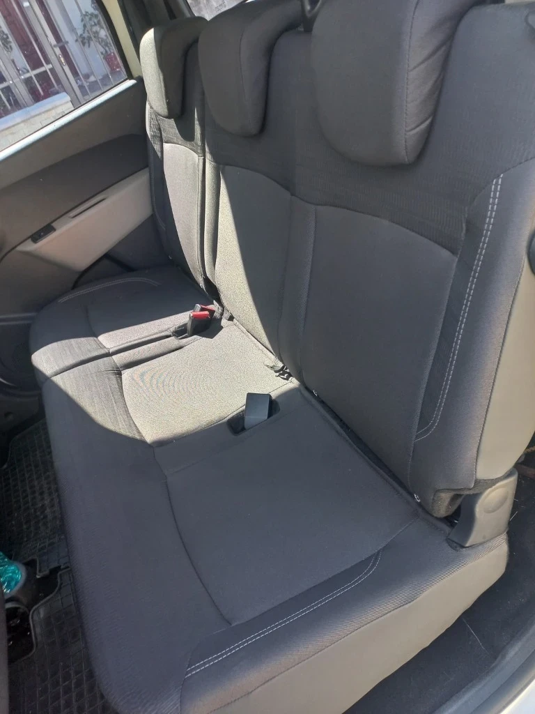 Dacia Lodgy 1.2i - изображение 8