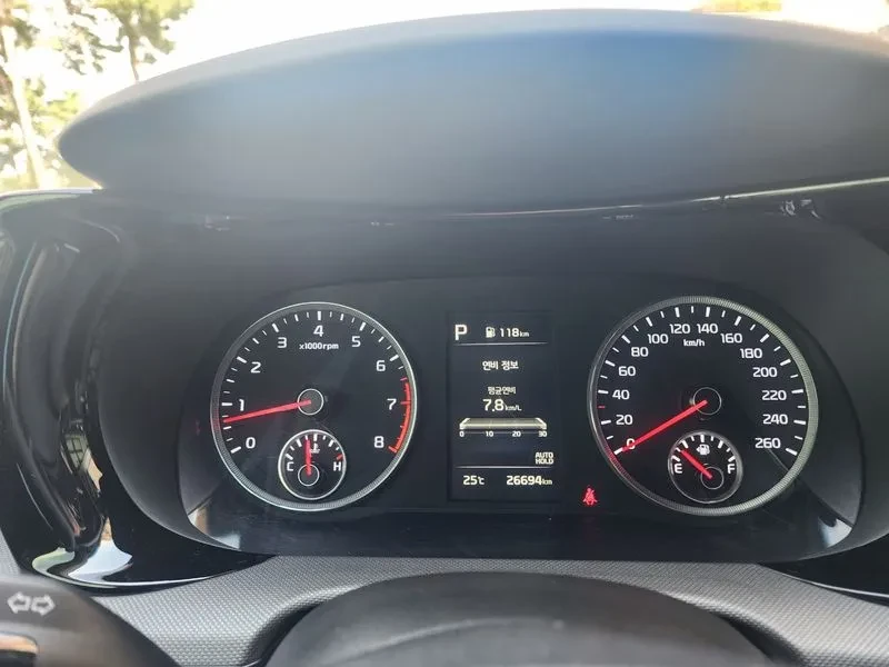 Kia K5 2.0 Prestige, снимка 15 - Автомобили и джипове - 56224727