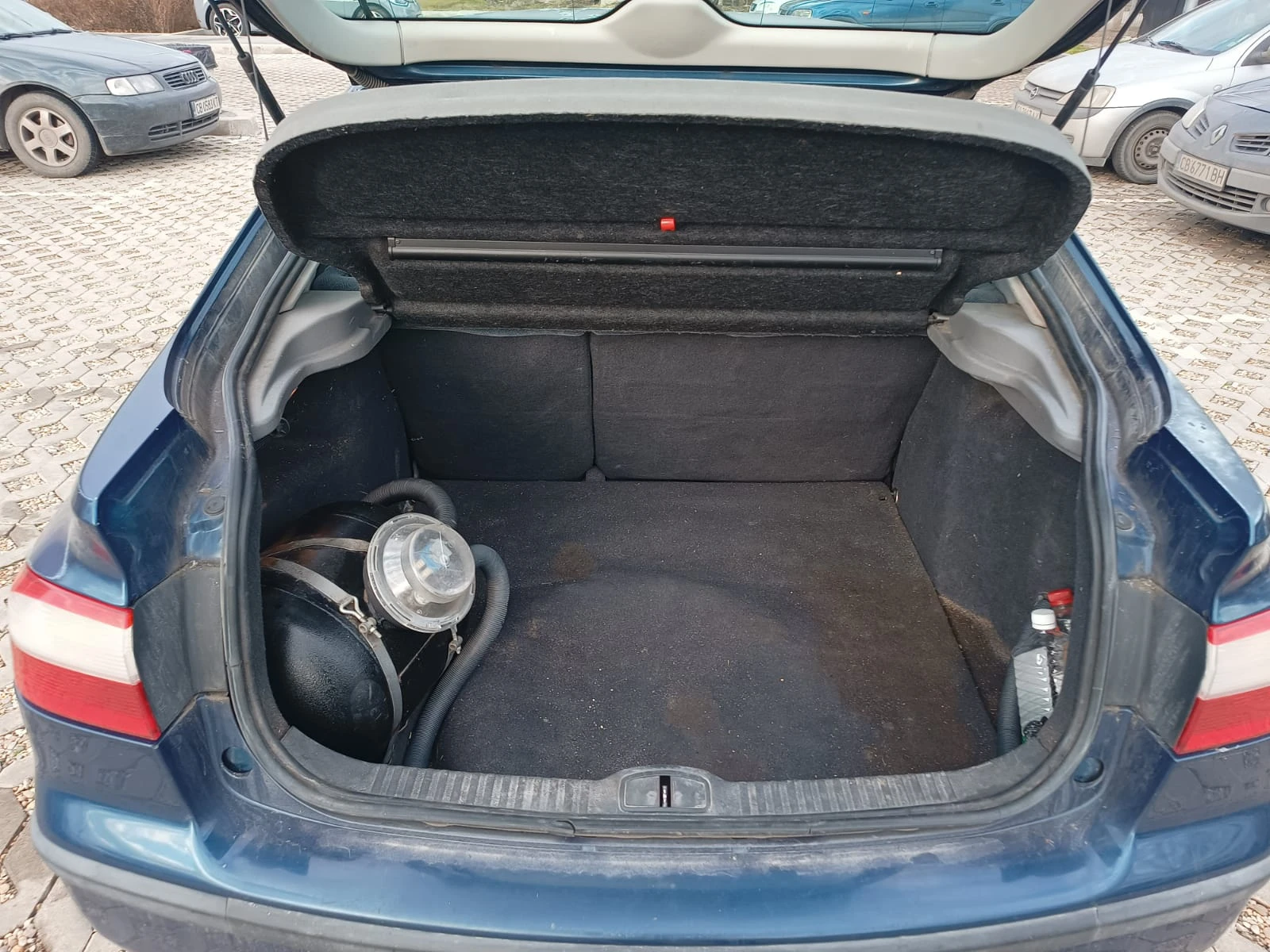 Renault Laguna 1.6 16V - изображение 10