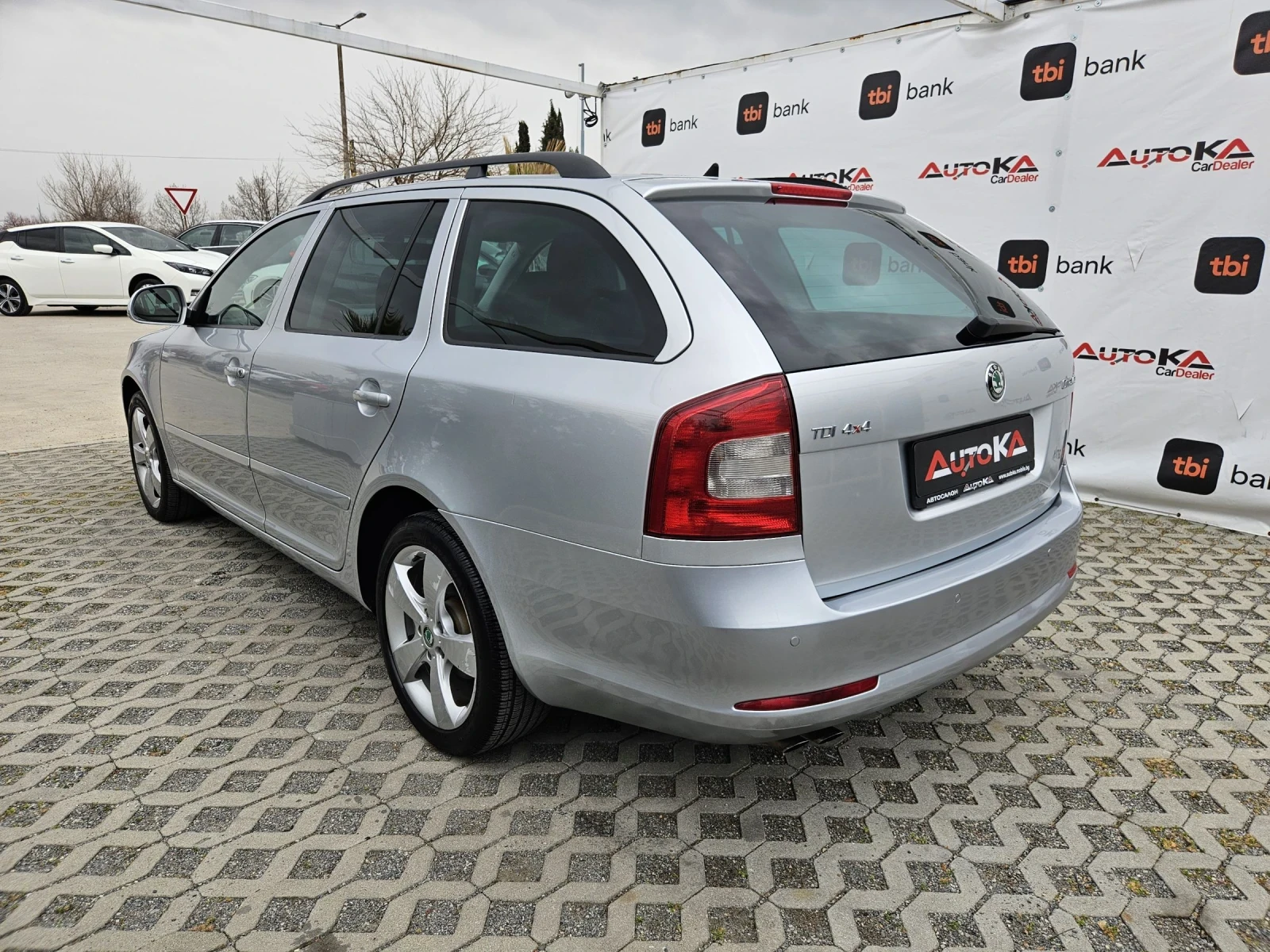 Skoda Octavia 2.0TDI-140кс= 4х4= АВТОМАТ* DSG* = FACE= АВТОПИЛОТ - изображение 5