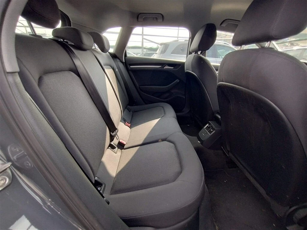 Audi A3 DIGITAL/S LINE/DISTRONIC/MATRIX/NARDO GREY/2020 - изображение 7