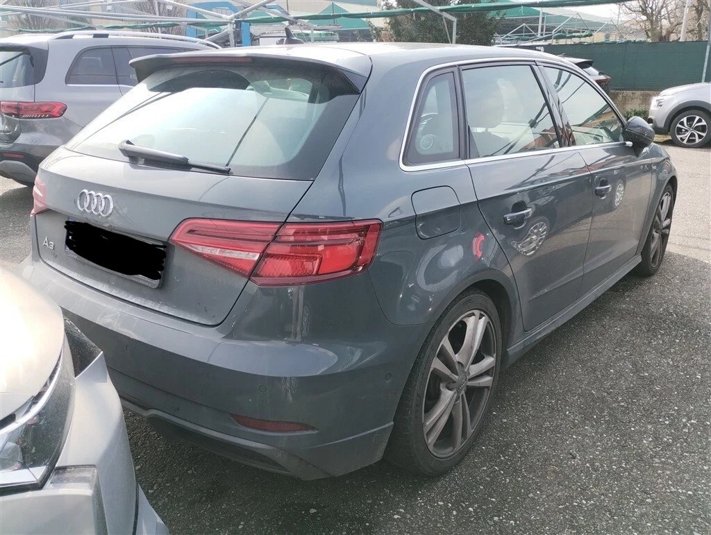 Audi A3 DIGITAL/S LINE/DISTRONIC/MATRIX/NARDO GREY/2020 - изображение 4