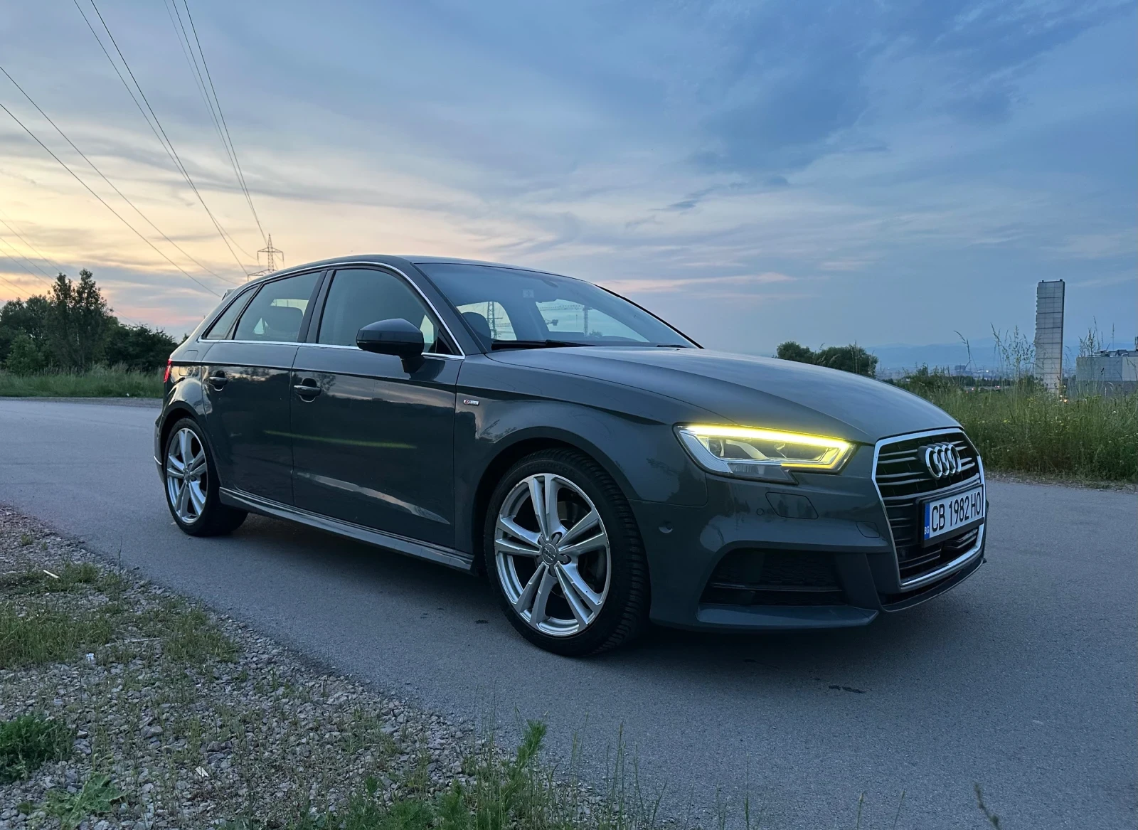 Audi A3 DIGITAL/S LINE/DISTRONIC/MATRIX/S TRONIC/2020/TOP - изображение 2