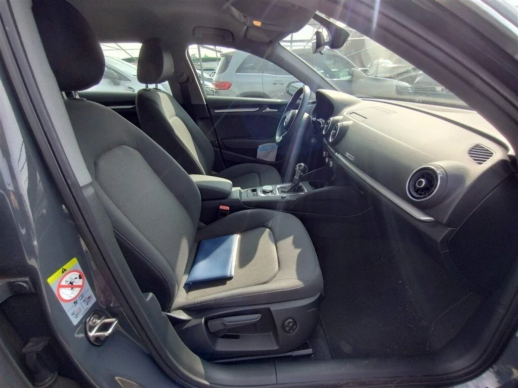 Audi A3 DIGITAL/S LINE/DISTRONIC/MATRIX/NARDO GREY/2020 - изображение 6