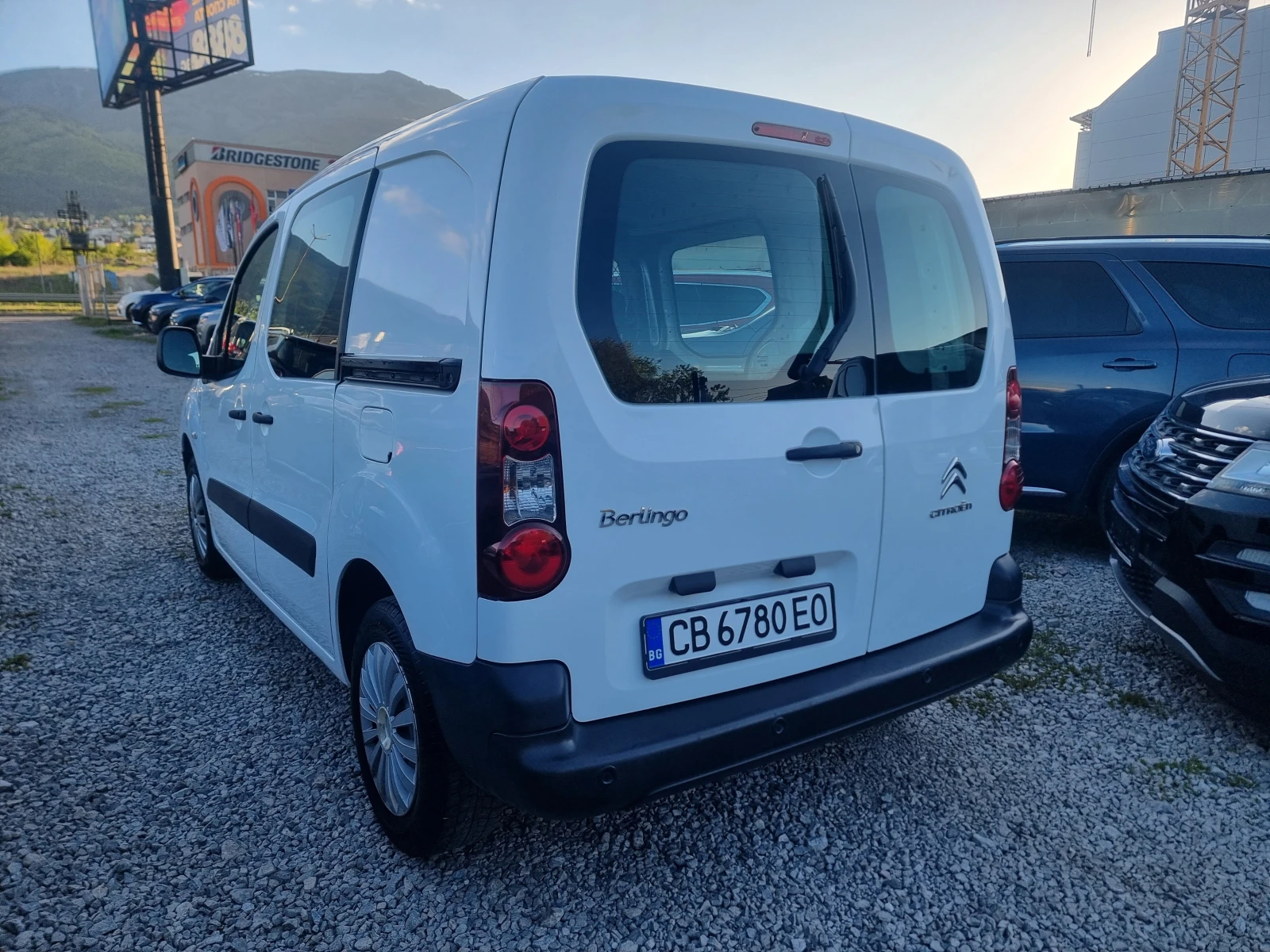 Citroen Berlingo 1.6HDI 2+ 1 МЕСТА КЛИМАТИК - изображение 2