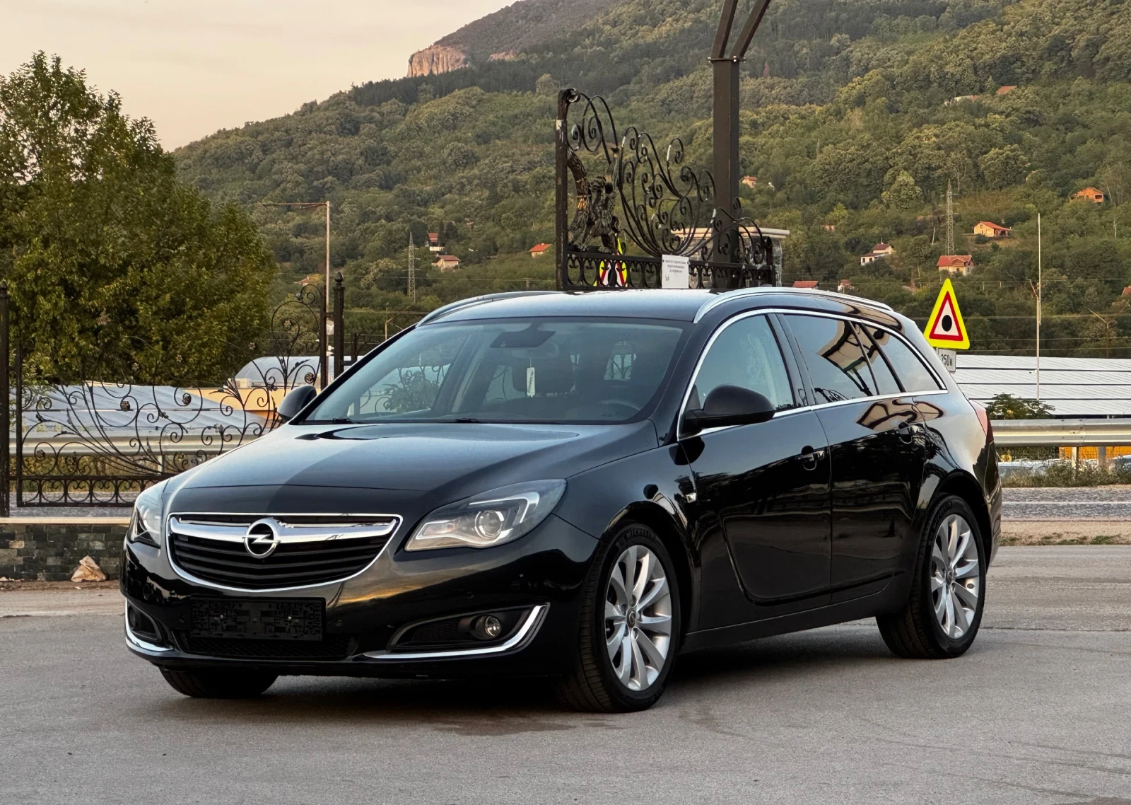 Opel Insignia 2.0DTH 170к.с. ИТАЛИЯ | Mobile.bg — изображение 1