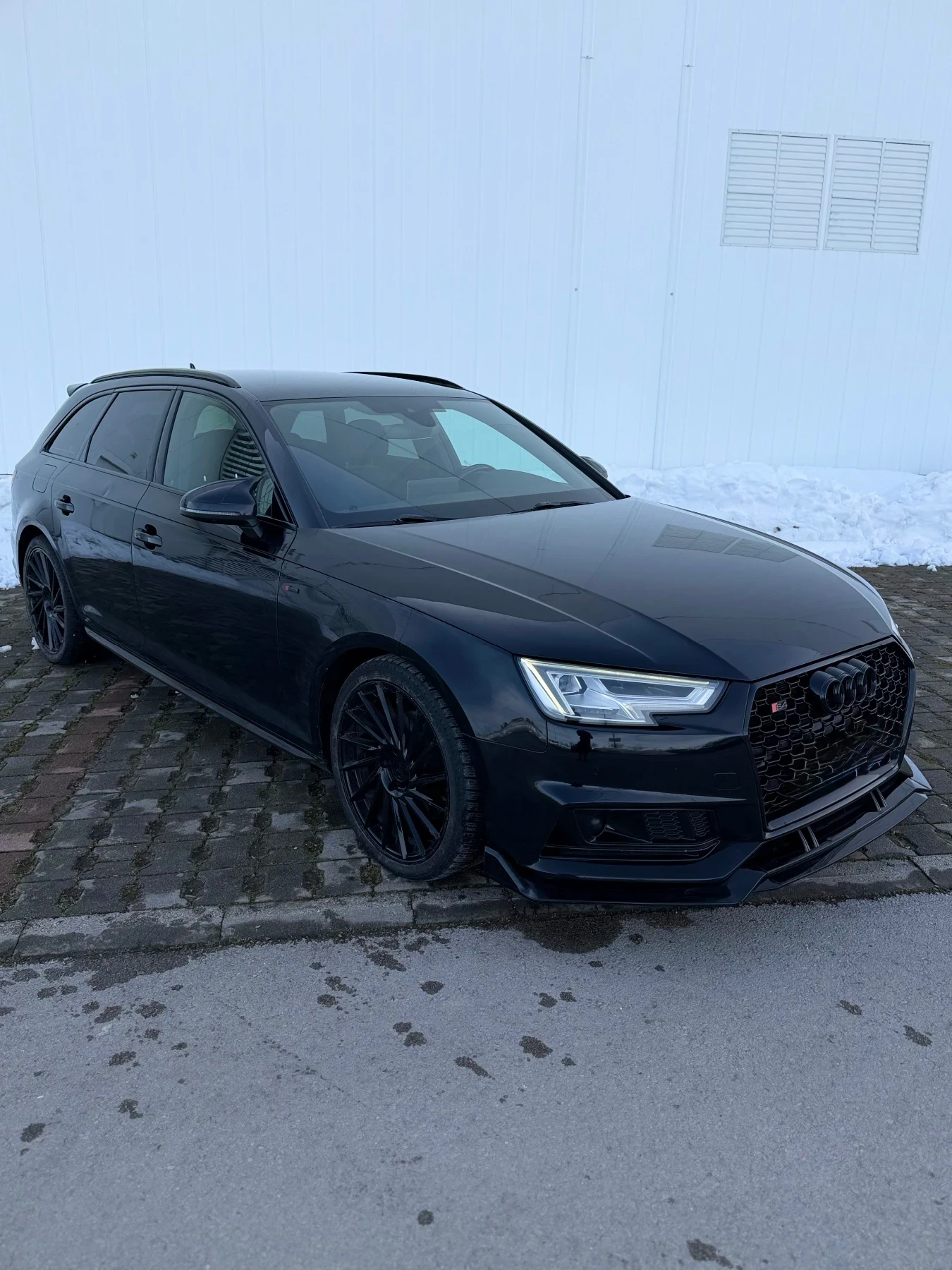 Audi A4 RS PacketDigital, снимка 3 - Автомобили и джипове - 53537981
