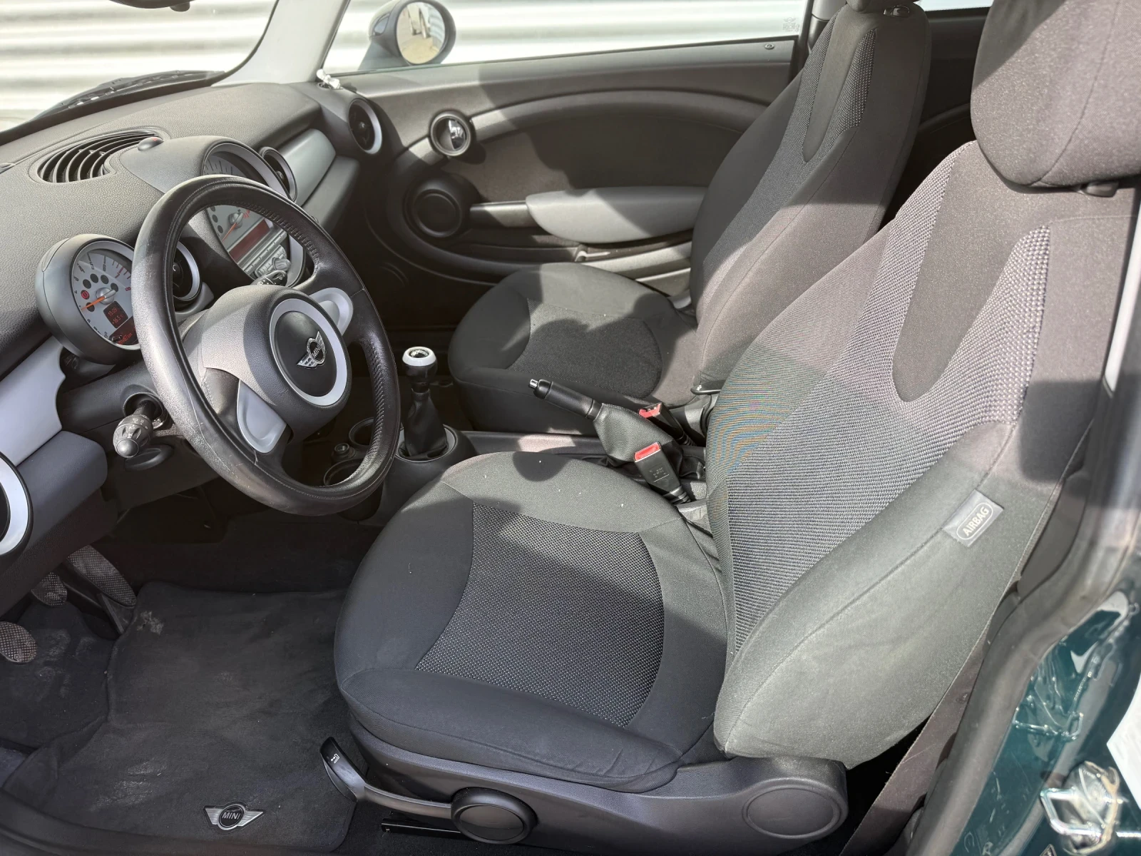 Mini One 1, 4i+ TOP 140787+ Facelift+ Start/Stop, снимка 8 - Автомобили и джипове - 53896614