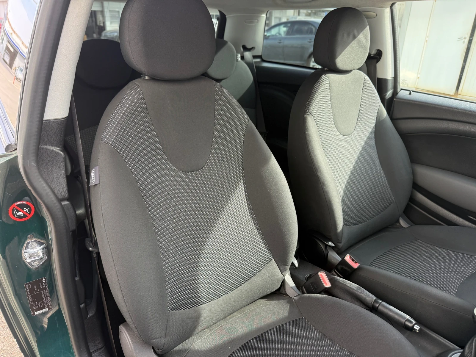 Mini One 1, 4i+ TOP 140787+ Facelift+ Start/Stop, снимка 12 - Автомобили и джипове - 53896614