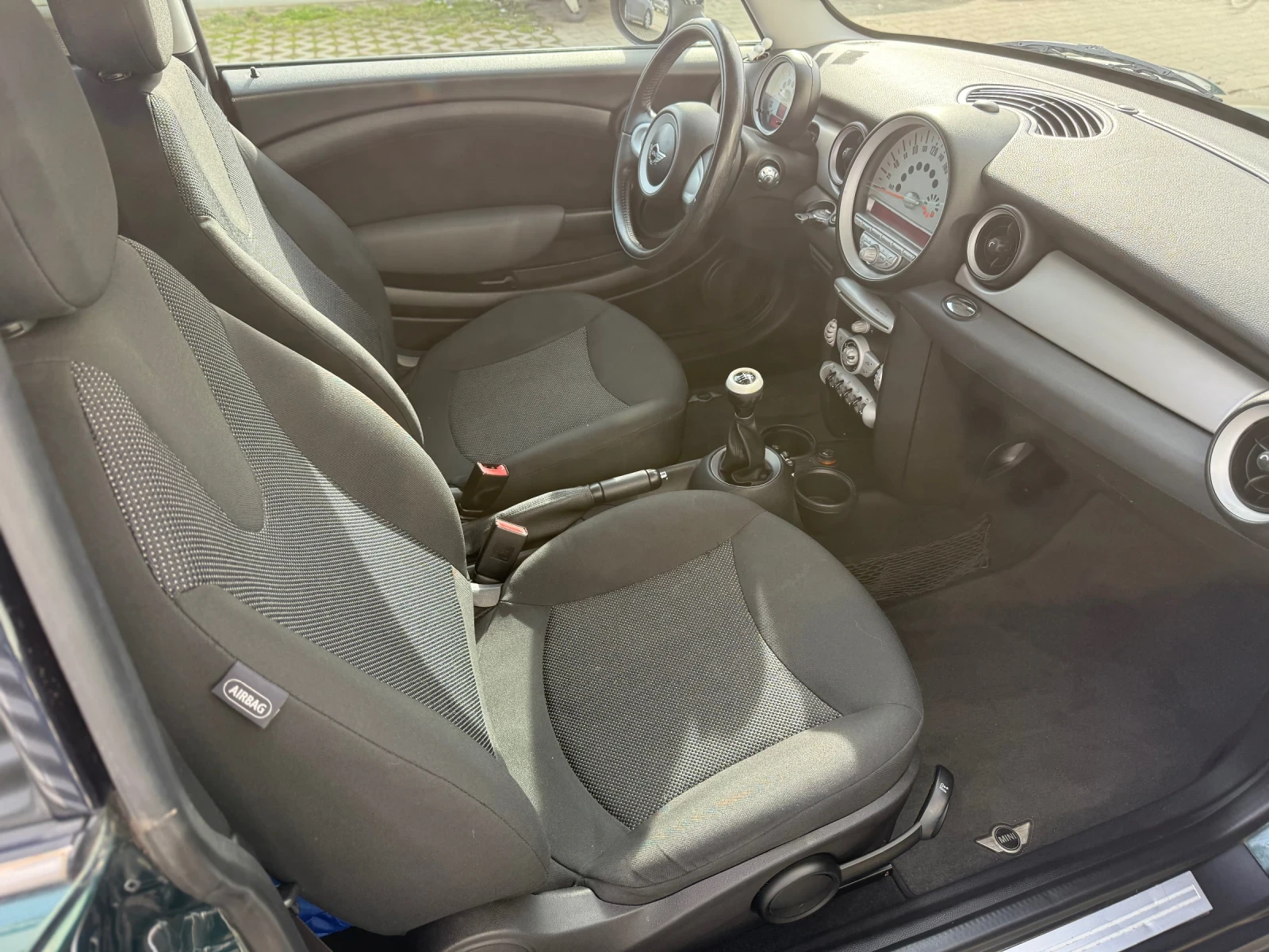 Mini One 1, 4i+ TOP 140787+ Facelift+ Start/Stop, снимка 11 - Автомобили и джипове - 53896614