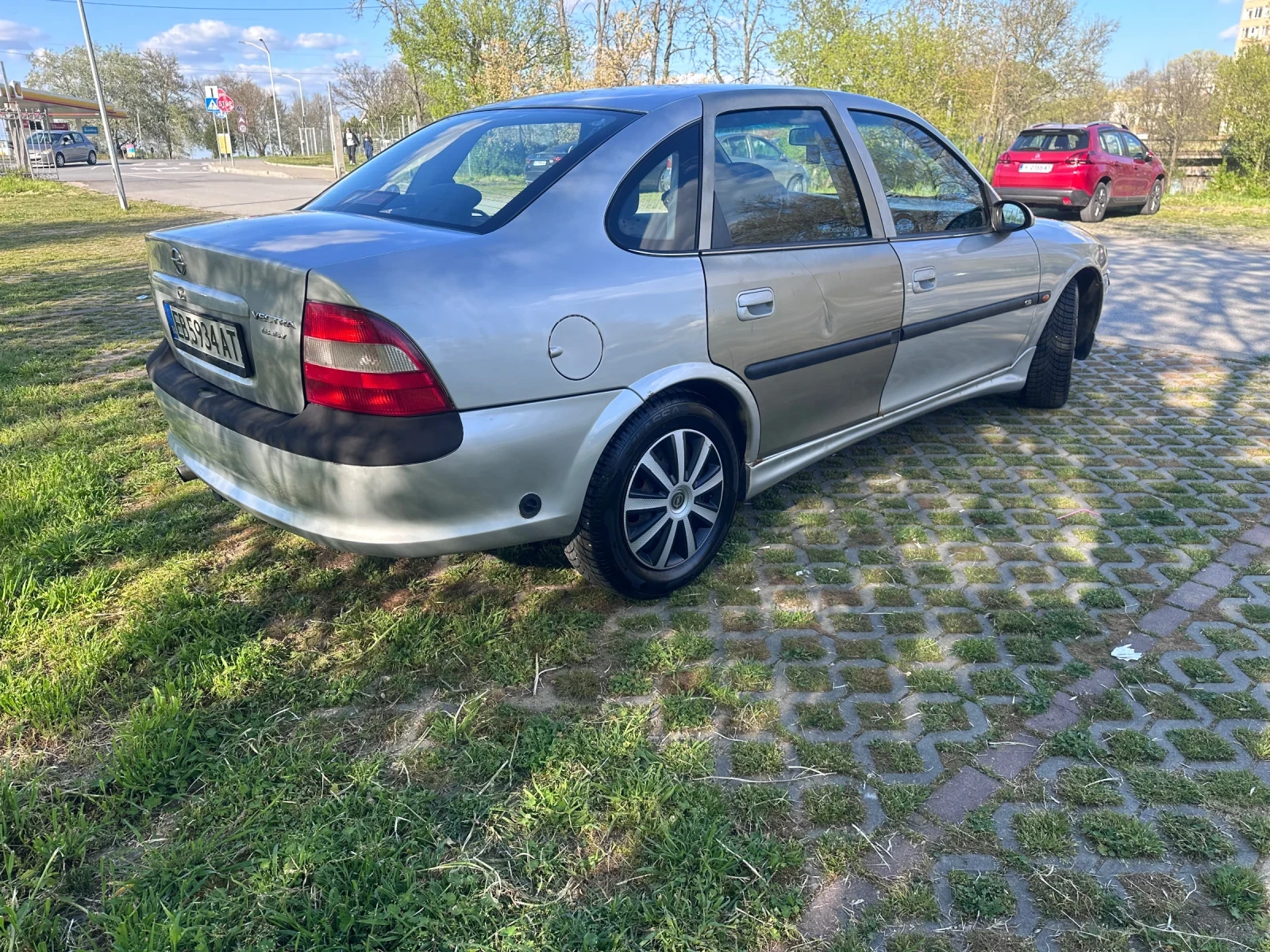 Opel Vectra 1.8 16V, снимка 3 - Автомобили и джипове - 54322918