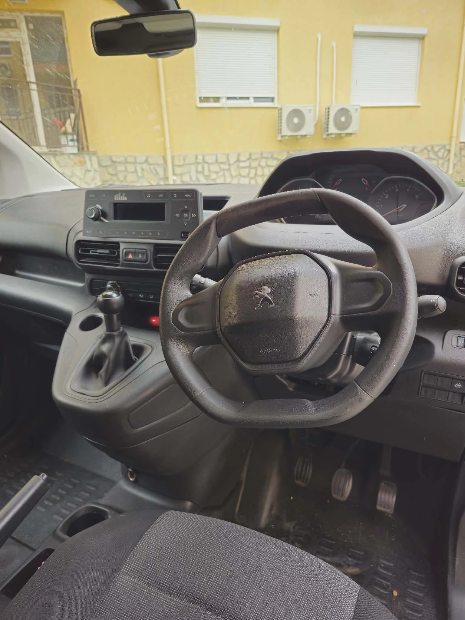Peugeot Partner, снимка 4 - Автомобили и джипове - 54391744