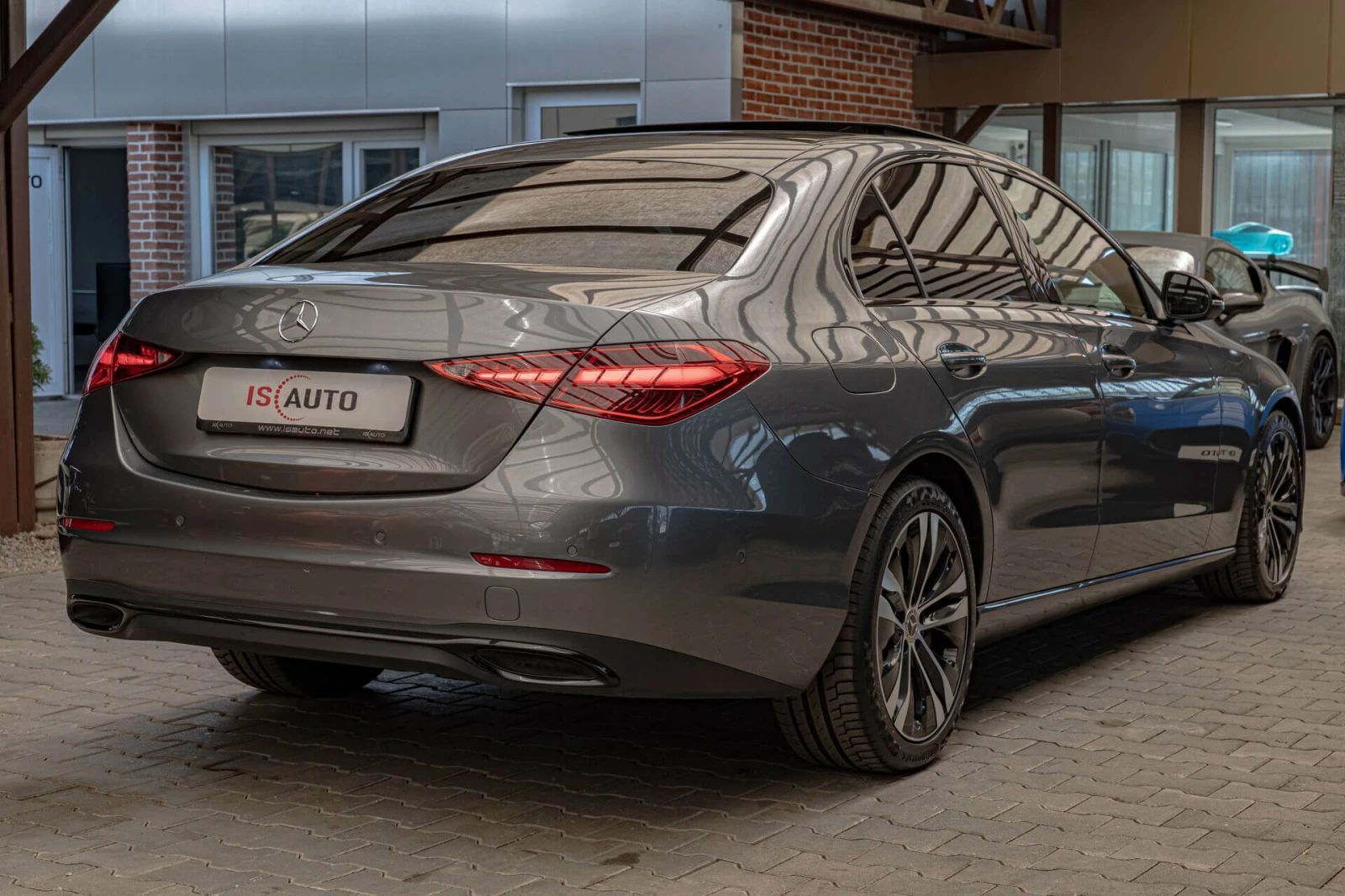 Mercedes-Benz C 300 d/Business/Панорама/Night Paket/Камера/Dynamic Sel, снимка 6 - Автомобили и джипове - 54673976