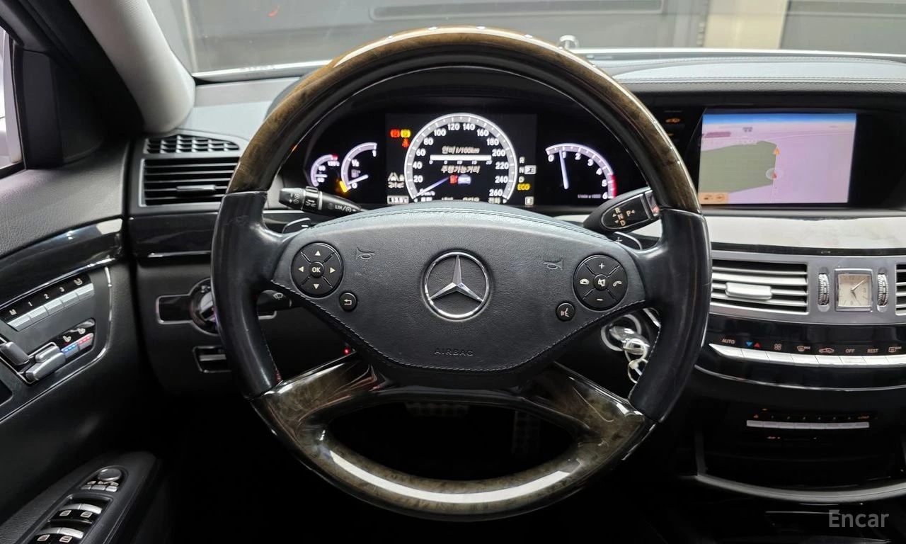 Mercedes-Benz S 320 CDI* FACELIFT* ПОДГРЕВ* ОБДУХВАНЕ* ДИСТРОНИК* , снимка 9 - Автомобили и джипове - 54742997