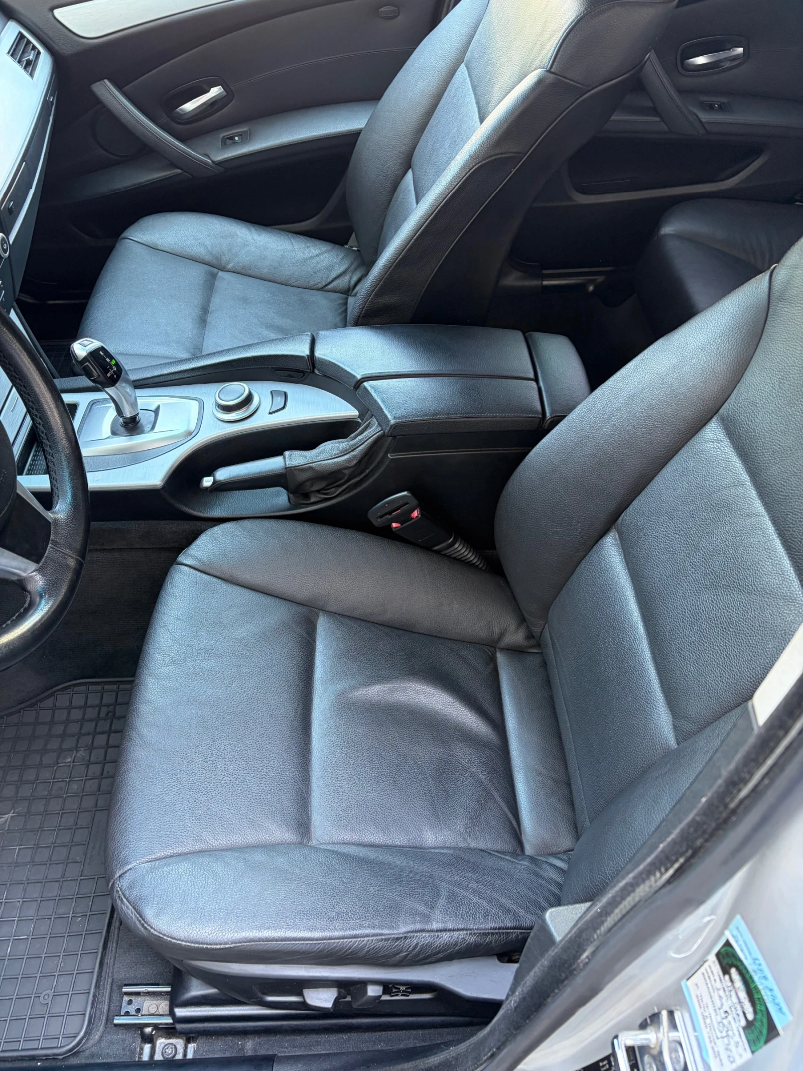 BMW 530 Lci, снимка 10 - Автомобили и джипове - 55625588