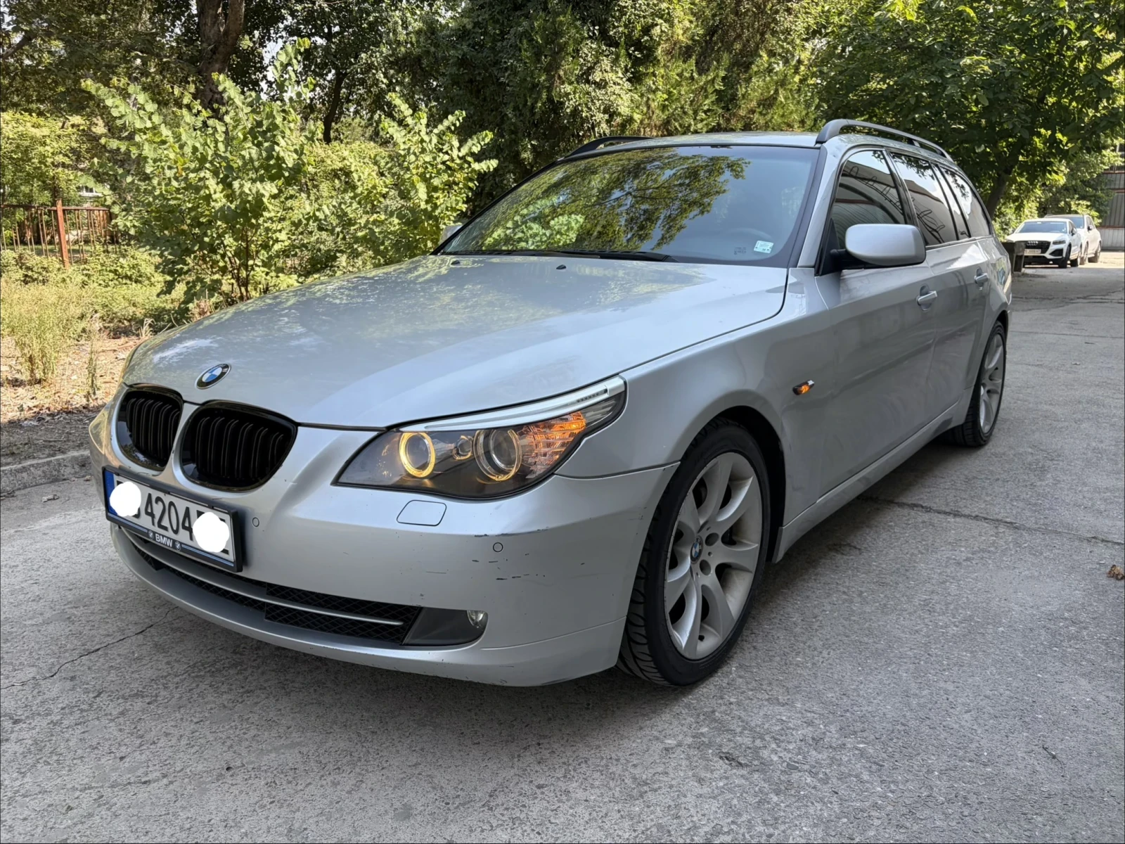 BMW 530 Lci, снимка 2 - Автомобили и джипове - 55625588