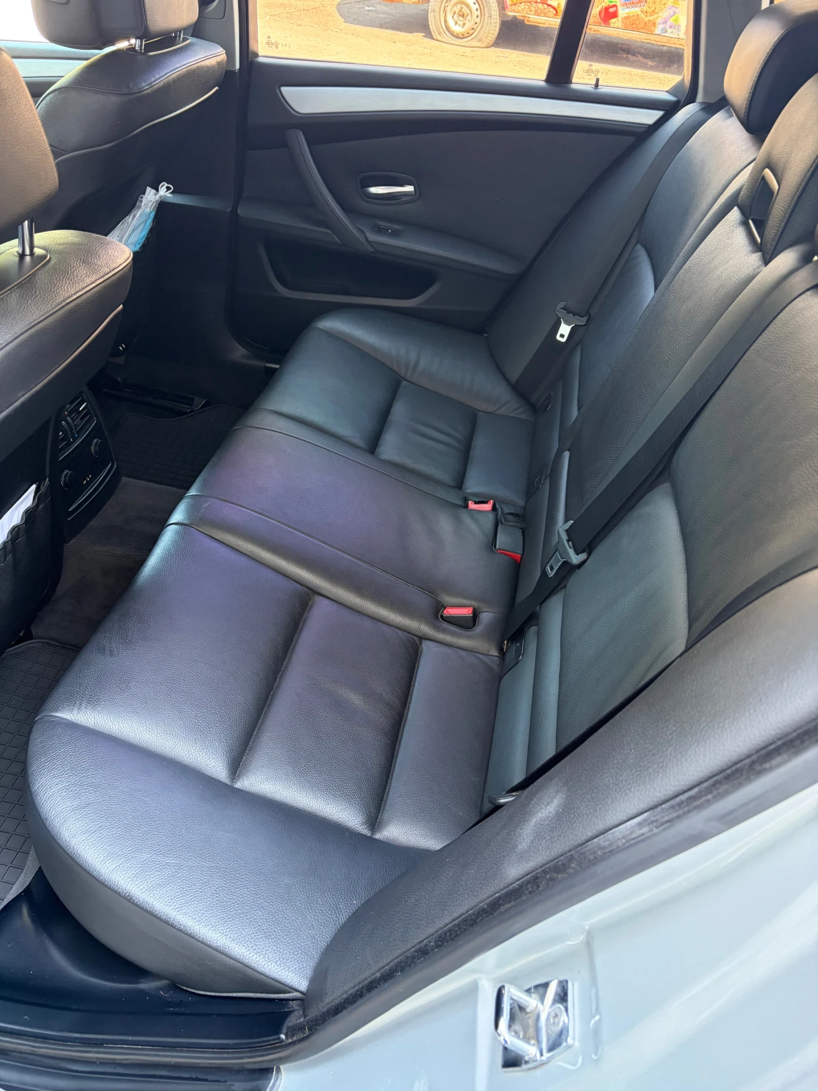 BMW 530 Lci, снимка 11 - Автомобили и джипове - 55625588