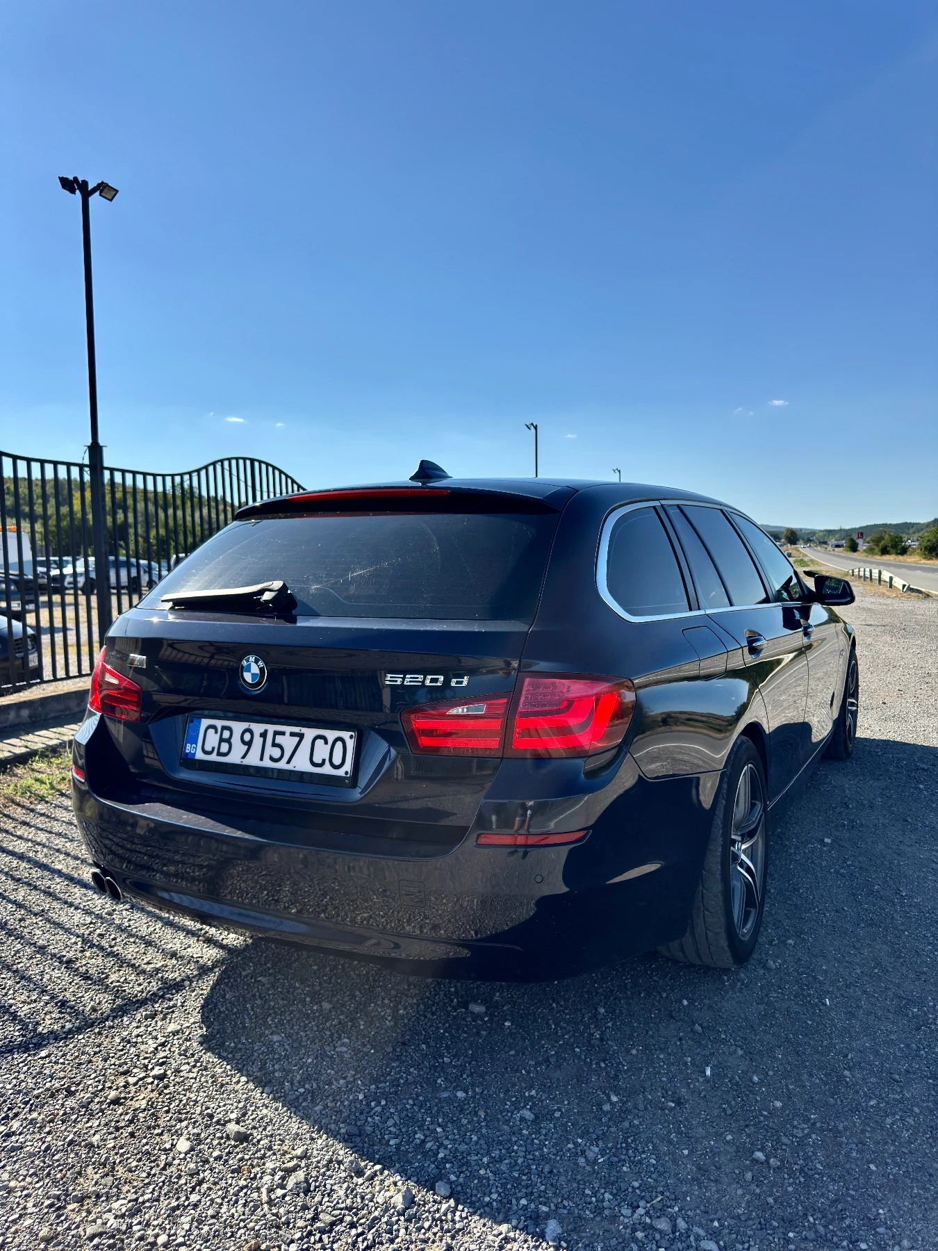 BMW 520 M5 визия, ревизиран мотор., снимка 5 - Автомобили и джипове - 55684241