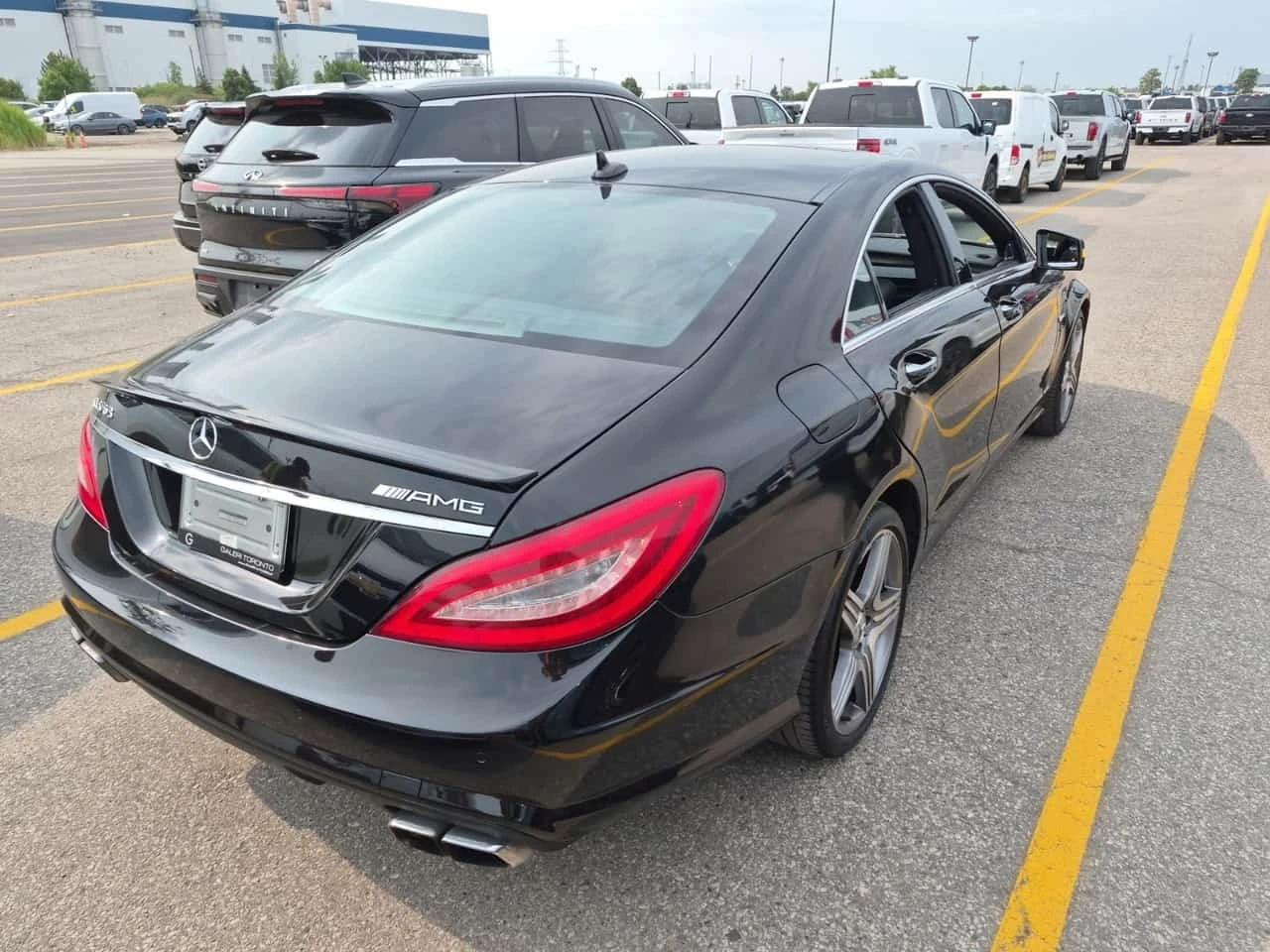 Mercedes-Benz CLS 63 AMG * АВТОКРЕДИТ БЕЗ ПЪРВОНАЧАЛНА ВНОСКА* , снимка 3 - Автомобили и джипове - 55732755