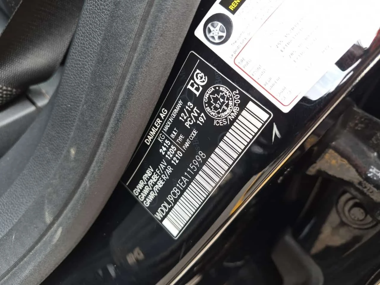 Mercedes-Benz CLS 63 AMG * АВТОКРЕДИТ БЕЗ ПЪРВОНАЧАЛНА ВНОСКА* , снимка 16 - Автомобили и джипове - 55732755