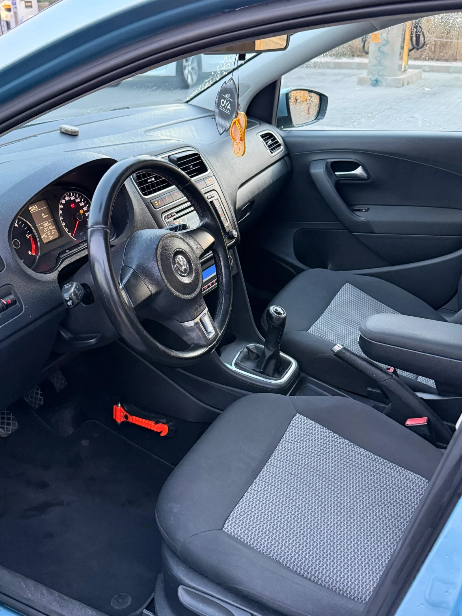 VW Polo 1.2 TDI Bluemotion, снимка 8 - Автомобили и джипове - 56070297