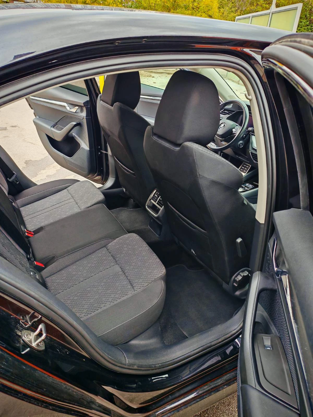Skoda Octavia, снимка 5 - Автомобили и джипове - 56645652