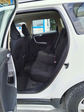 Volvo XC60 2.4D.-D5 - 12799 лв. - 41942814 10