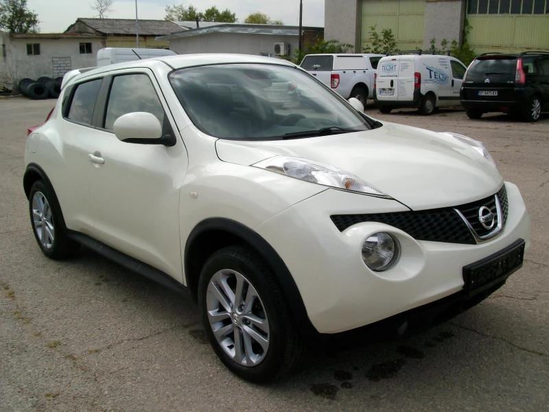 Nissan Juke 1.6i Turbo 4x4 Avtomat ITALIQ 183 000 km          , снимка 3 - Автомобили и джипове - 46978645