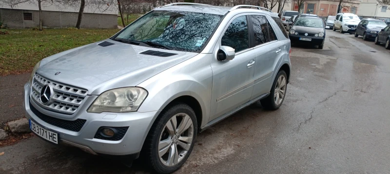 Mercedes-Benz ML 320, снимка 3 - Автомобили и джипове - 48266109