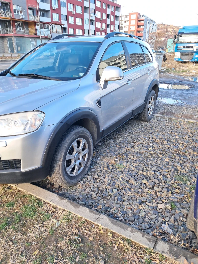 Chevrolet Captiva, снимка 16 - Автомобили и джипове - 48307759