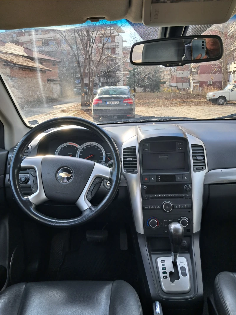 Chevrolet Captiva, снимка 9 - Автомобили и джипове - 48307759