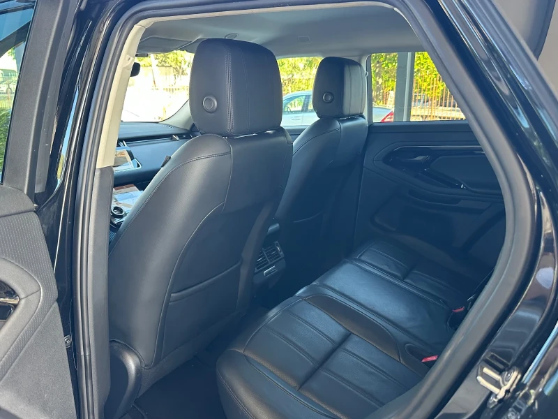 Land Rover Range Rover Evoque 2.0D/4x4/360Camera/FULL, снимка 7 - Автомобили и джипове - 51569889