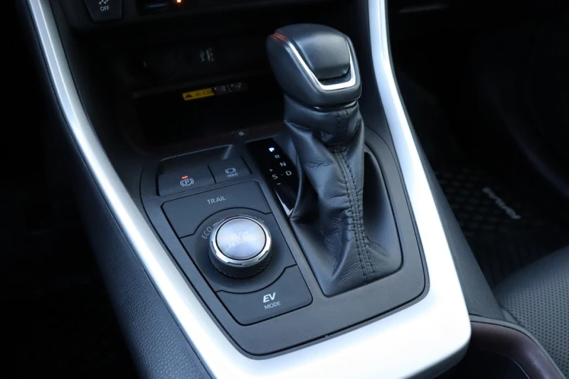 Toyota Rav4 Hybrid, Limited, JBL, 360Camera, КОЖА, ОБДУХВАНЕ, снимка 13 - Автомобили и джипове - 52525154