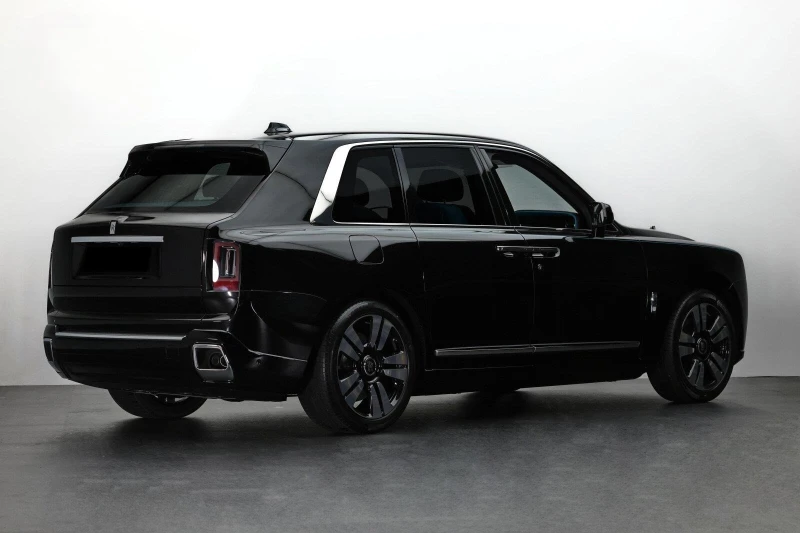 Rolls-Royce Cullinan SERIES II/FACELIFT/SHOOTING STAR/TV/COACHLINE/, снимка 7 - Автомобили и джипове - 52813359