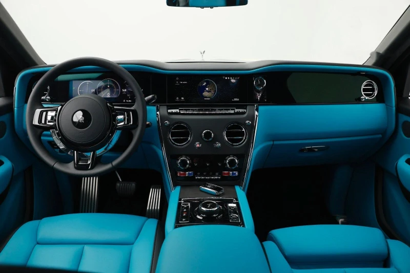 Rolls-Royce Cullinan SERIES II/FACELIFT/SHOOTING STAR/TV/COACHLINE/, снимка 12 - Автомобили и джипове - 52813359