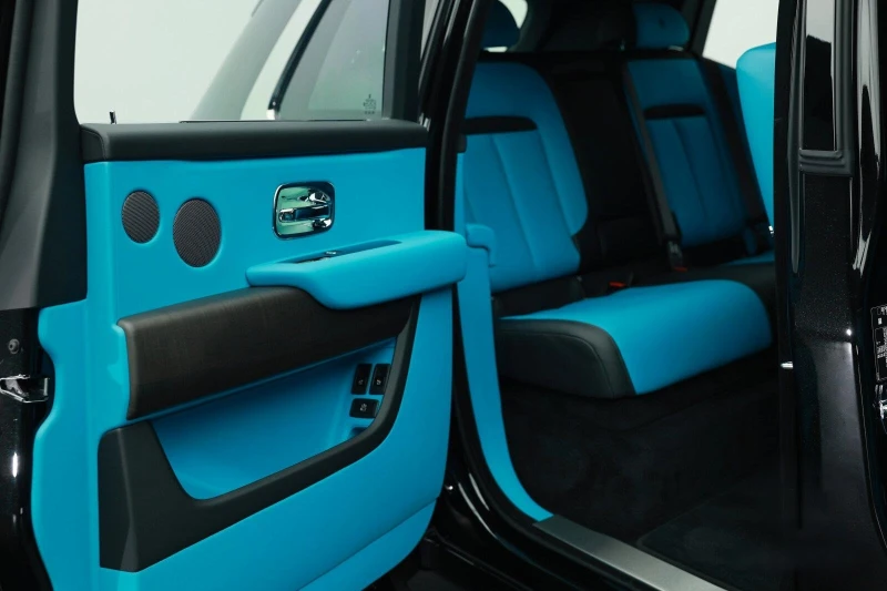 Rolls-Royce Cullinan SERIES II/FACELIFT/SHOOTING STAR/TV/COACHLINE/, снимка 16 - Автомобили и джипове - 52813359