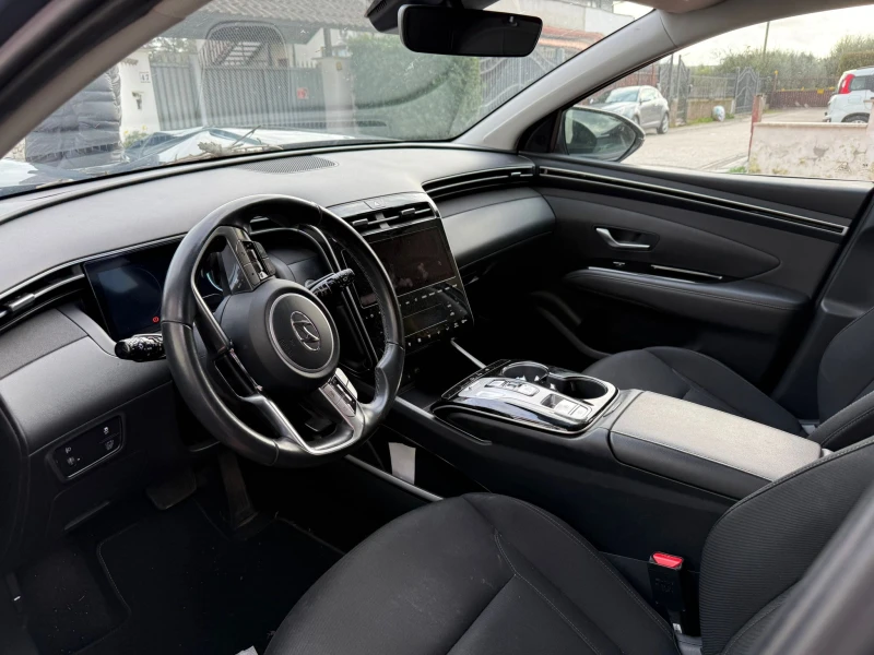 Hyundai Tucson 1.6HYBRID, снимка 7 - Автомобили и джипове - 53100487