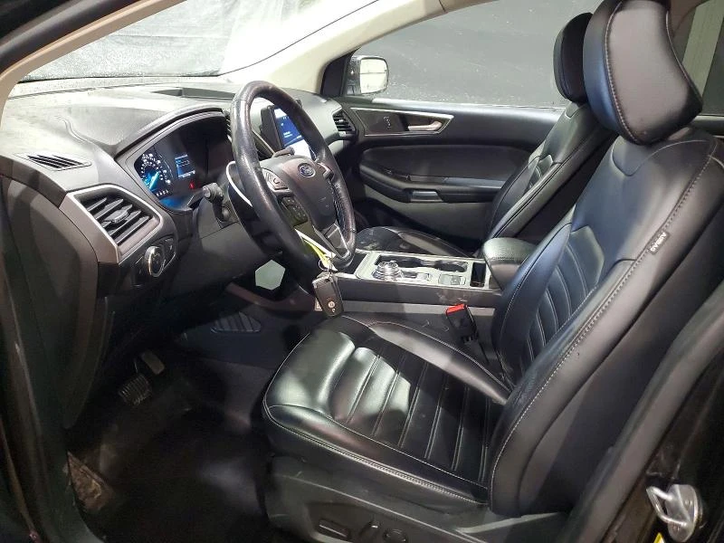 Ford Edge SEL - изображение 7