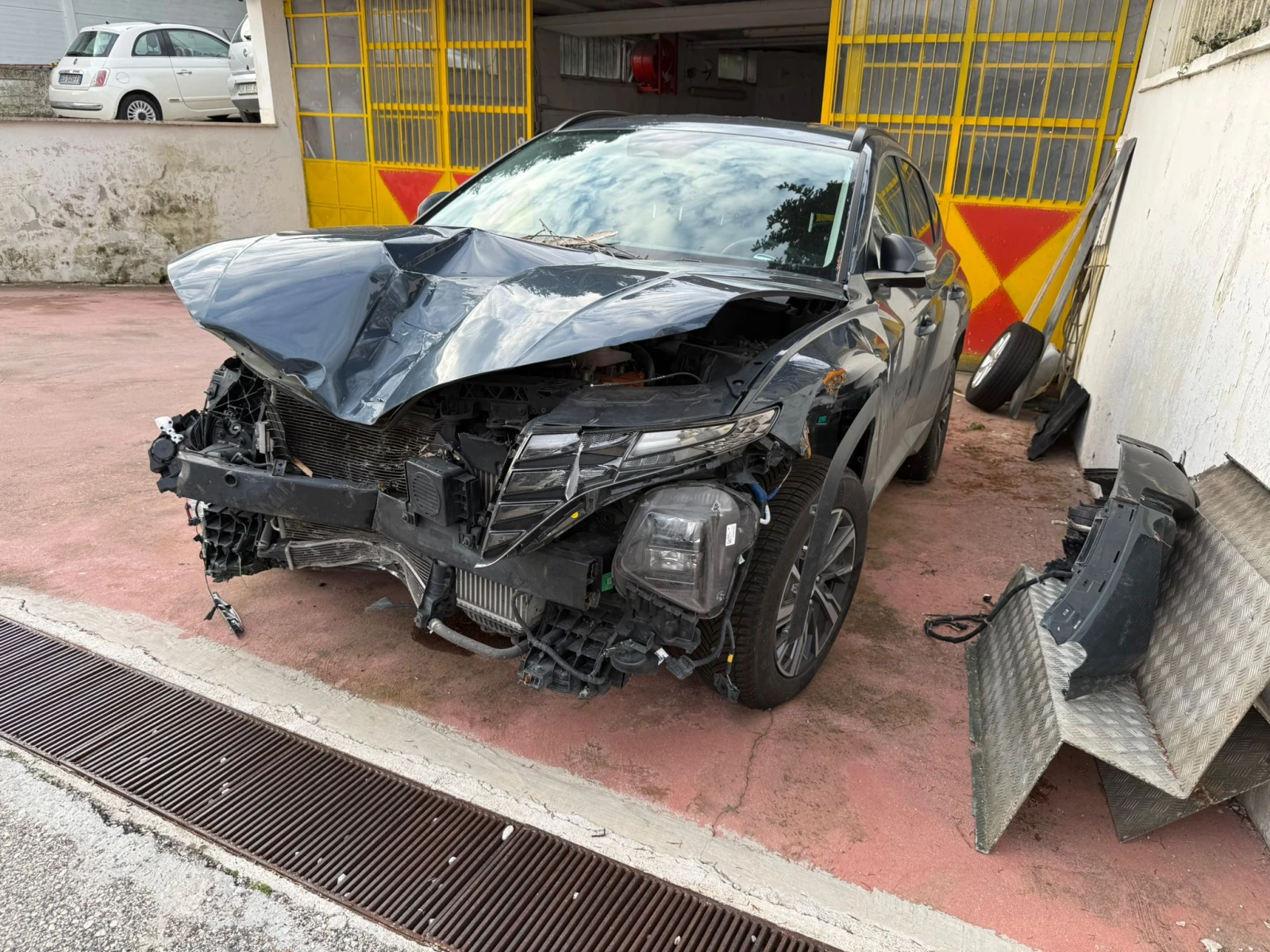 Hyundai Tucson 1.6HYBRID, снимка 1