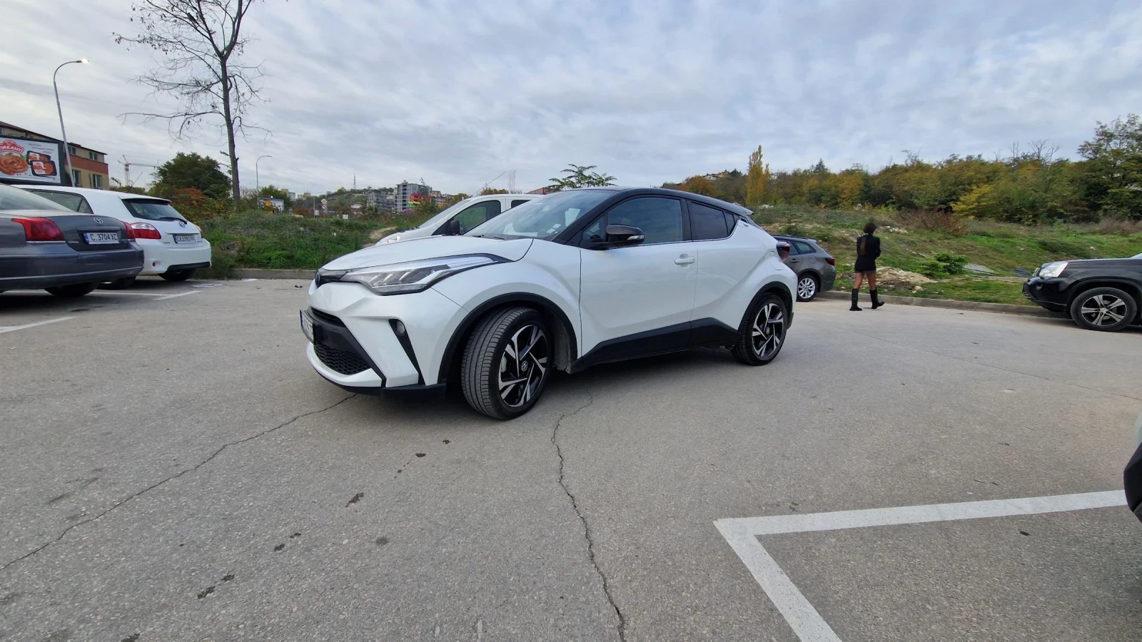 Toyota C-HR 2.0 HIBRID 13500km - изображение 3