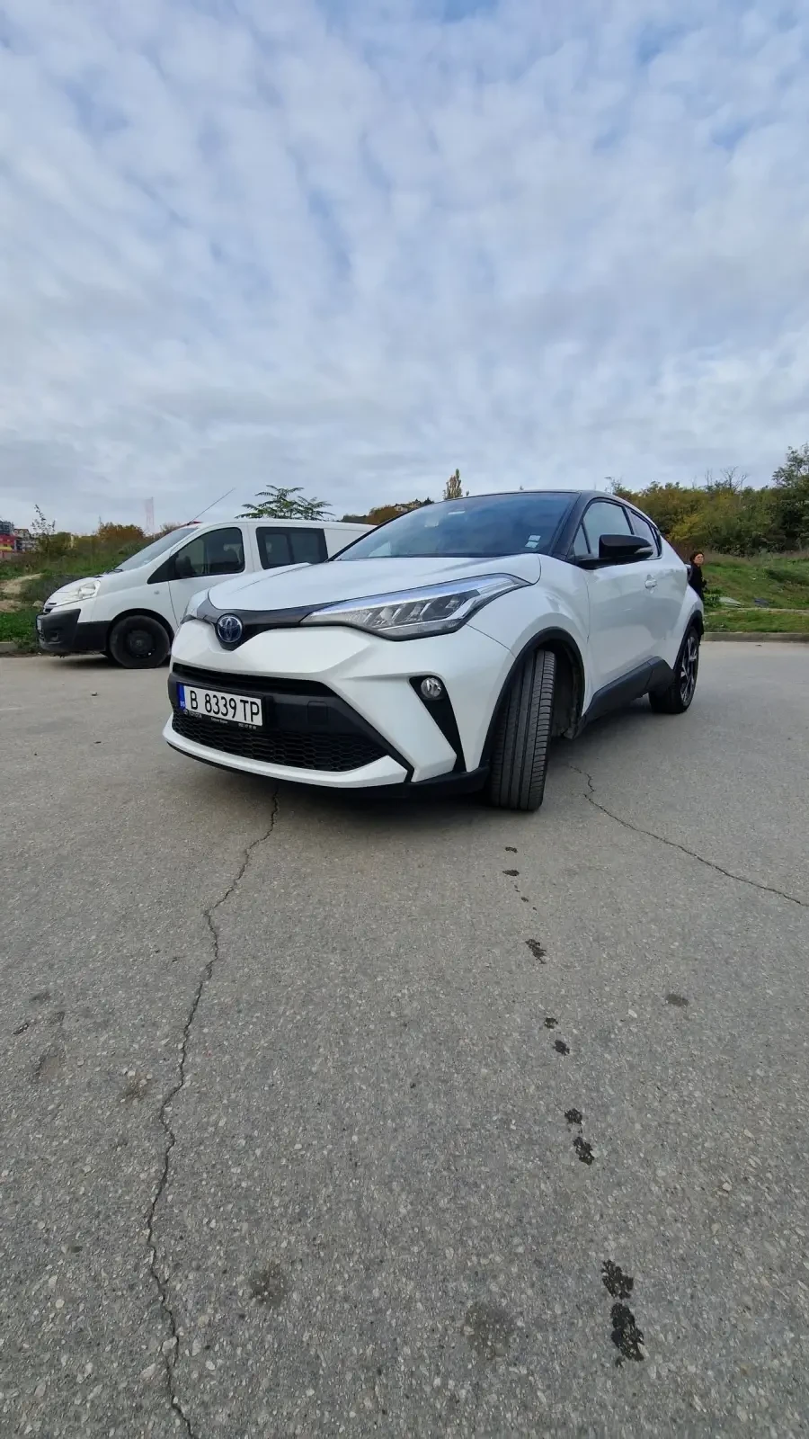 Toyota C-HR 2.0 HIBRID 13500km - изображение 2