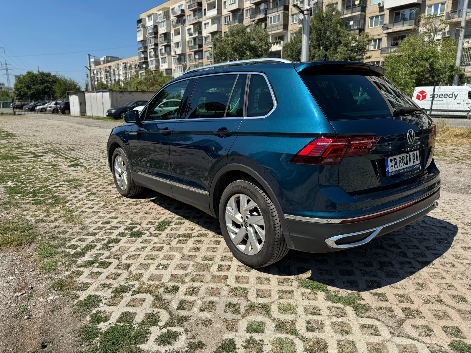 VW Tiguan Elegance - изображение 4